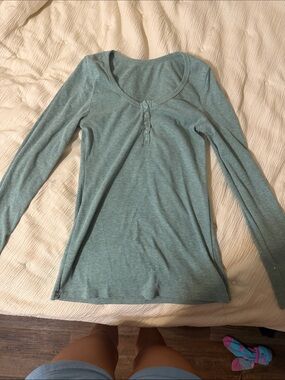 Amazon Women's Long Sleeve Scoop Neck Henley in Sage Green